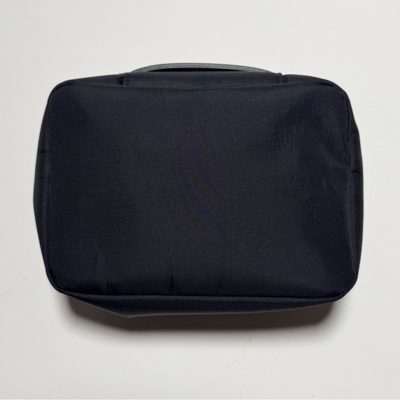 Away Small Tech Case - Picture 8 of 13